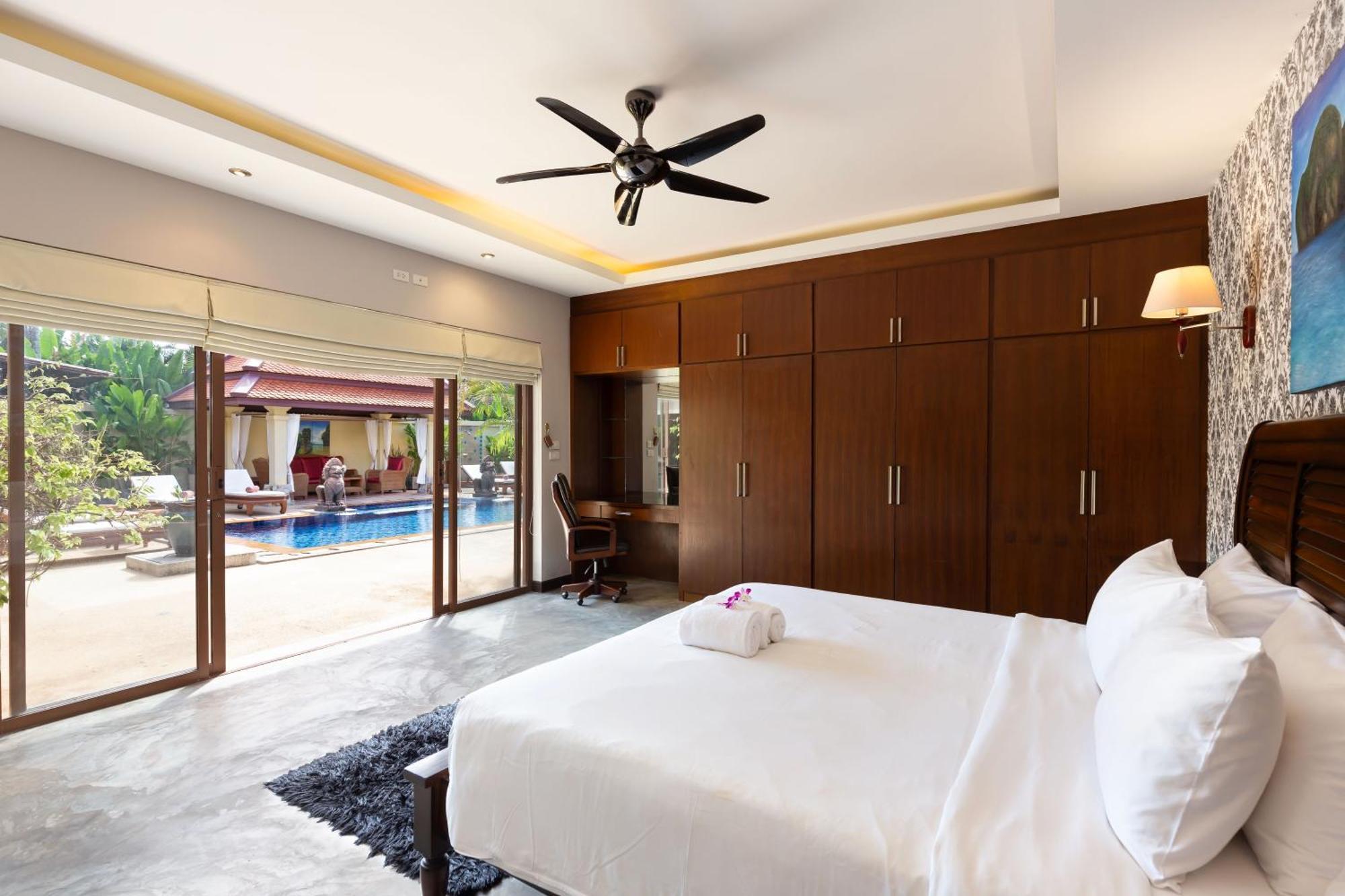 Extraordinary Courtyard 6Br Pool Villa Sri Suri, Naiharn Rawai ภายนอก รูปภาพ