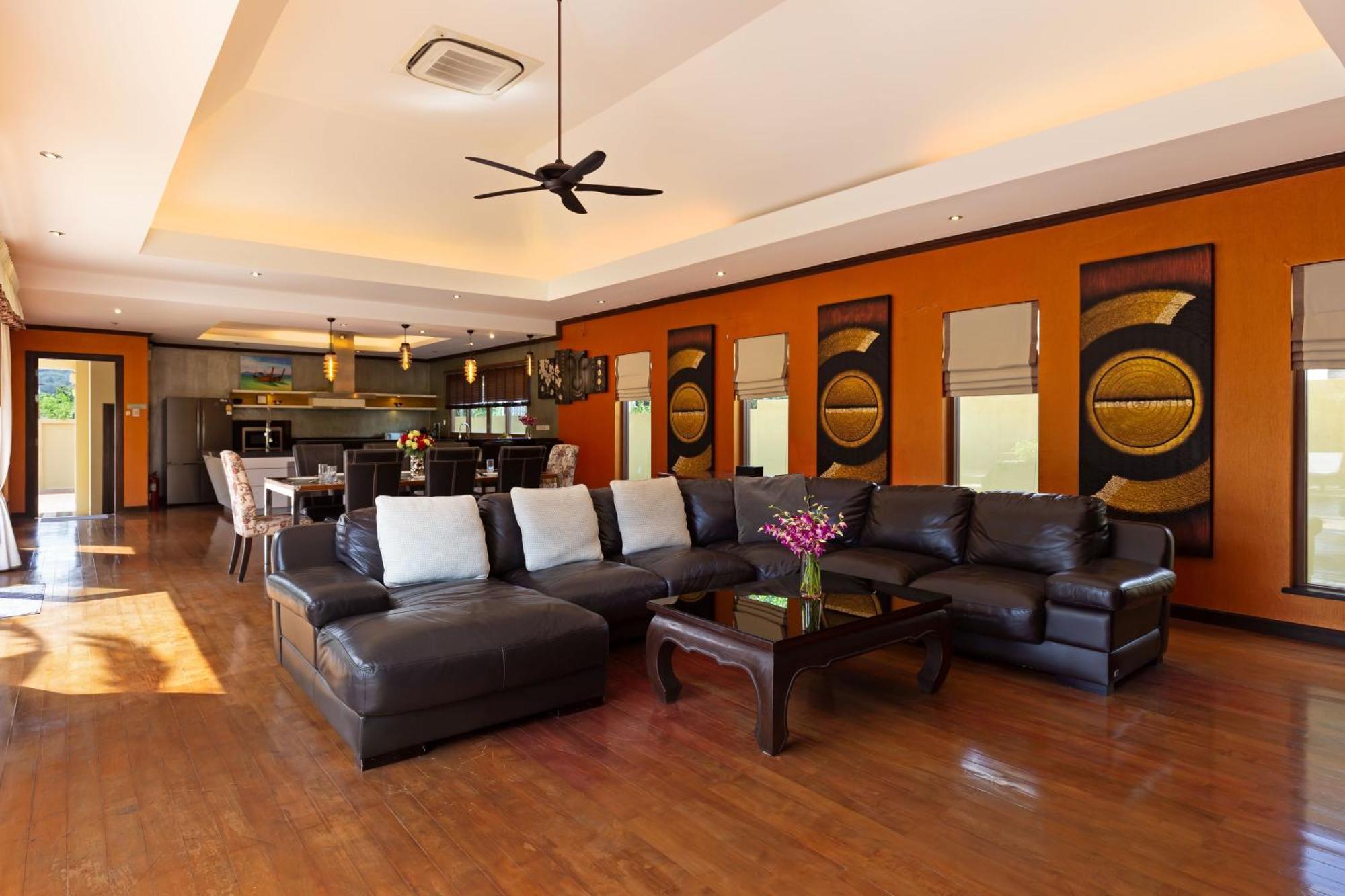Extraordinary Courtyard 6Br Pool Villa Sri Suri, Naiharn Rawai ภายนอก รูปภาพ