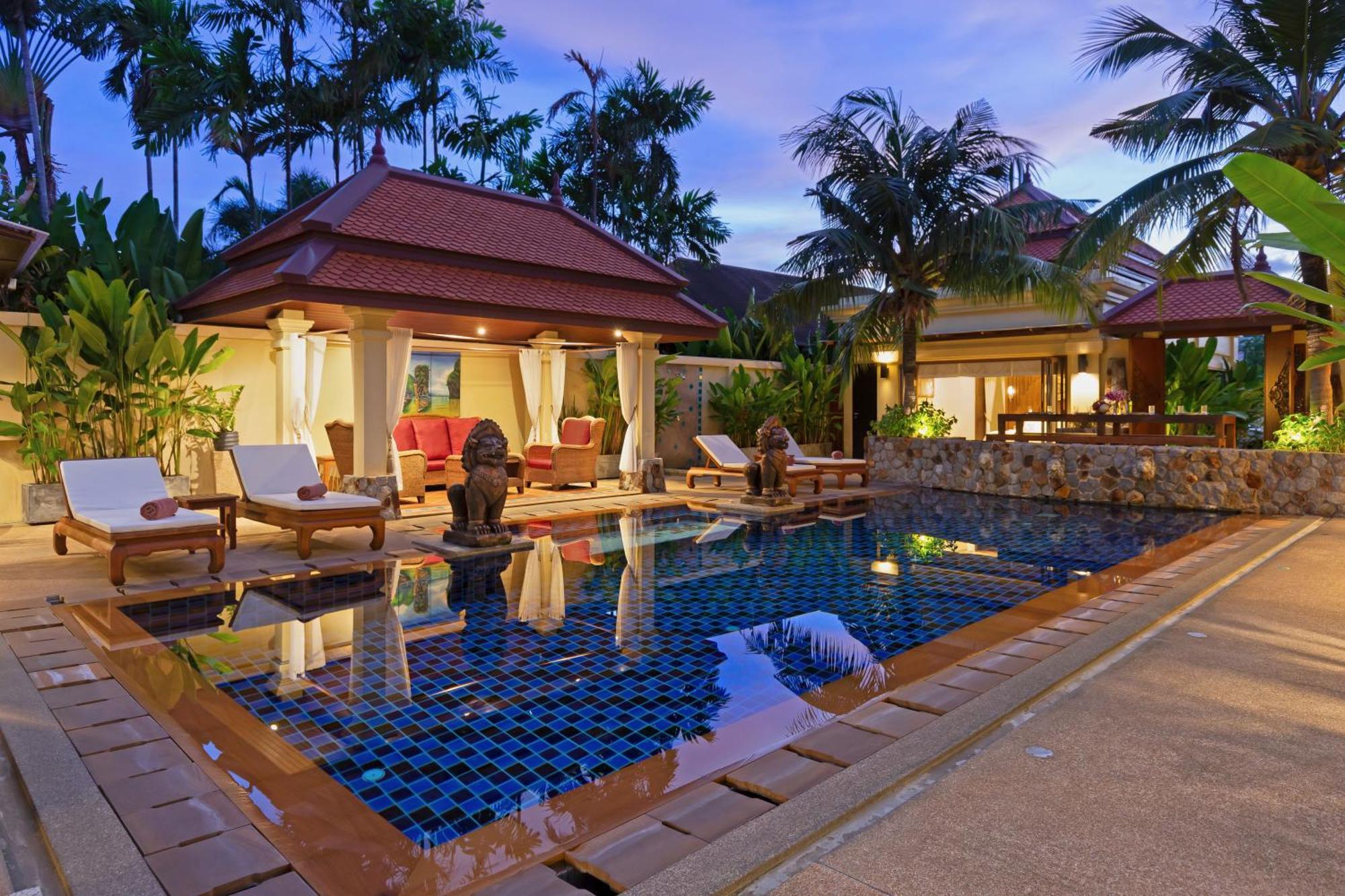 Extraordinary Courtyard 6Br Pool Villa Sri Suri, Naiharn Rawai ภายนอก รูปภาพ